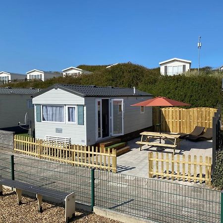 Luxe Chalet Op Camping Duindoorn, Ijmuiden Aan Zee, In De Buurt Van F1 Circuit Zandvoort En Bloemendaal Op Loopafstand Strand Bagian luar foto