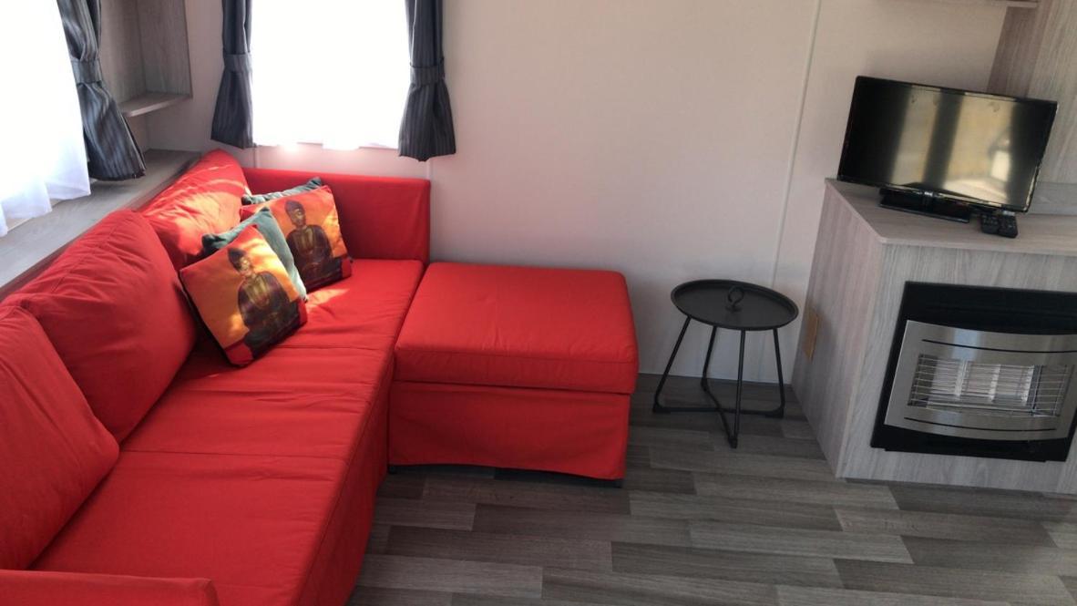 Luxe Chalet Op Camping Duindoorn, Ijmuiden Aan Zee, In De Buurt Van F1 Circuit Zandvoort En Bloemendaal Op Loopafstand Strand Bagian luar foto