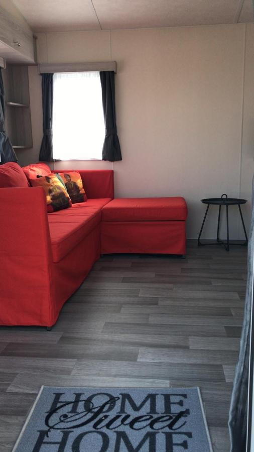 Luxe Chalet Op Camping Duindoorn, Ijmuiden Aan Zee, In De Buurt Van F1 Circuit Zandvoort En Bloemendaal Op Loopafstand Strand Bagian luar foto